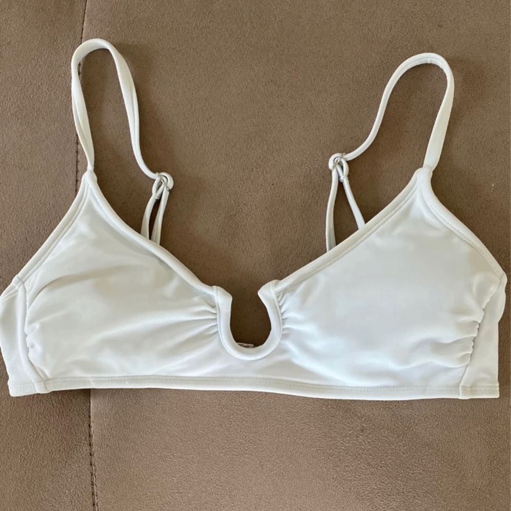 WHITE BIKINI TOP